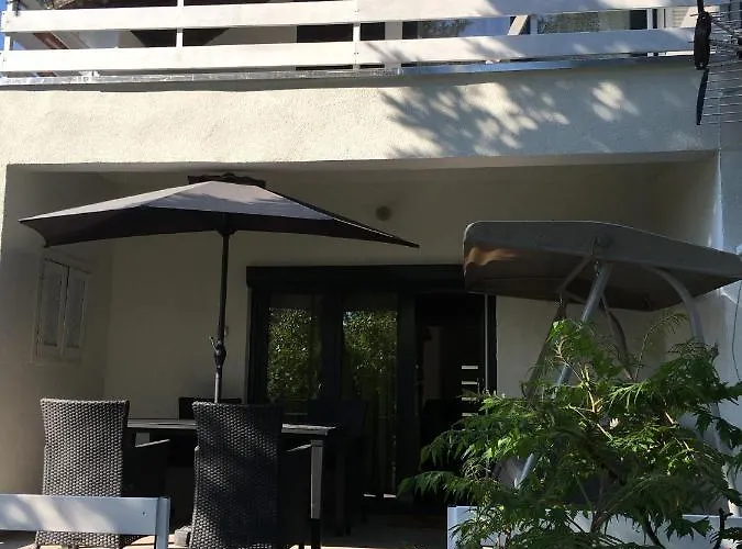 Nefelejcs Apartmán *
